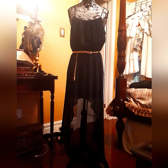 Black sheer high low dress - Picture 5 of 7